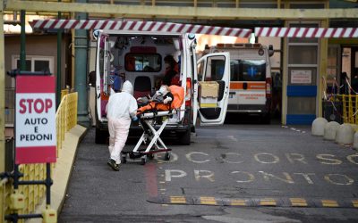 Coronavirus: Italy records almost 25,000 new cases as experts say outbreaks now ‘widespread across the country’